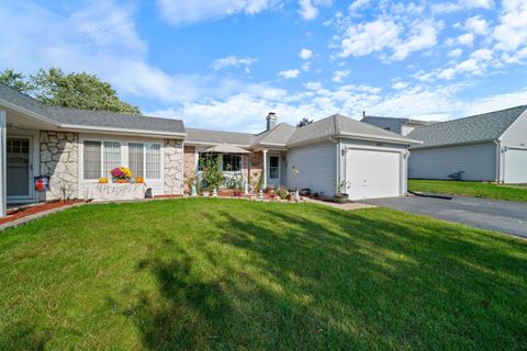 1292 Inverness Drive Elgin IL 60120