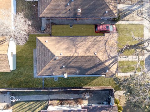 Tiny photo for 15305 Oak Street, Dolton, IL 60419 (MLS # 12577632)