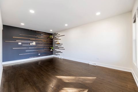 Tiny photo for 15305 Oak Street, Dolton, IL 60419 (MLS # 12577632)