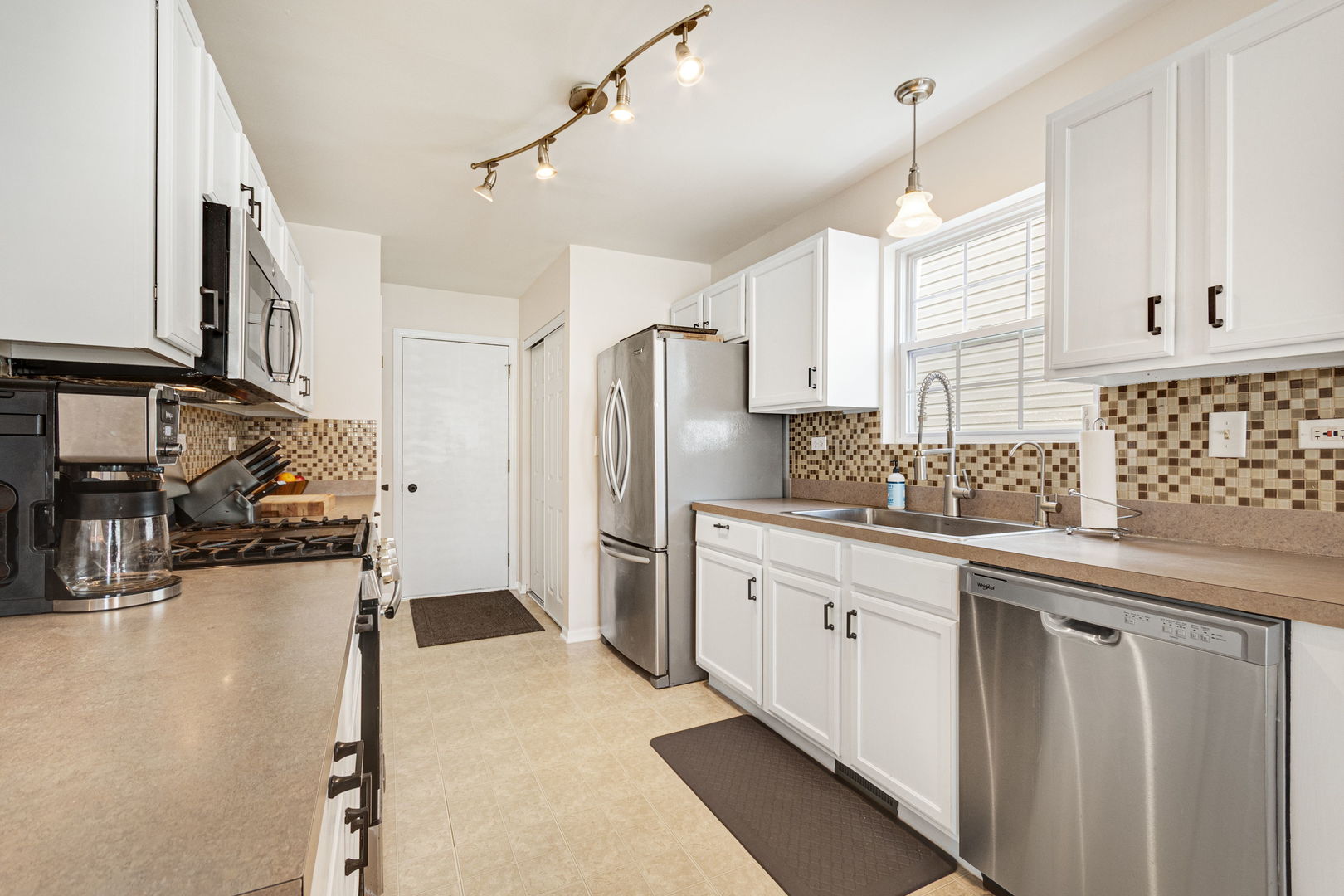 16716 S Morel Street