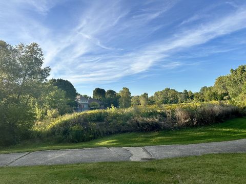 Tiny photo for 950 Augusta Way #204, Highland Park, IL 60035 (MLS # 12473492)