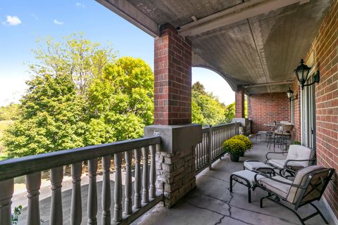 Tiny photo for 950 Augusta Way #204, Highland Park, IL 60035 (MLS # 12473492)
