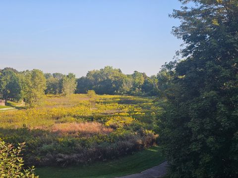 Tiny photo for 950 Augusta Way #204, Highland Park, IL 60035 (MLS # 12473492)