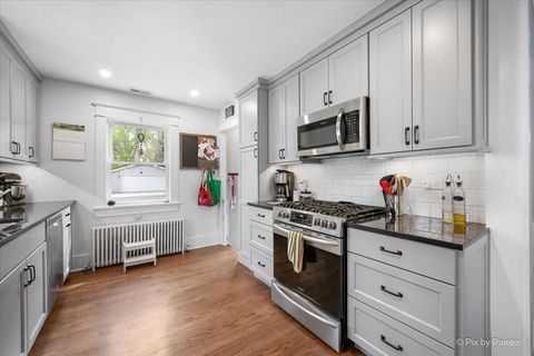 Tiny photo for 404 Morton Street, Batavia, IL 60510 (MLS # 12623972)