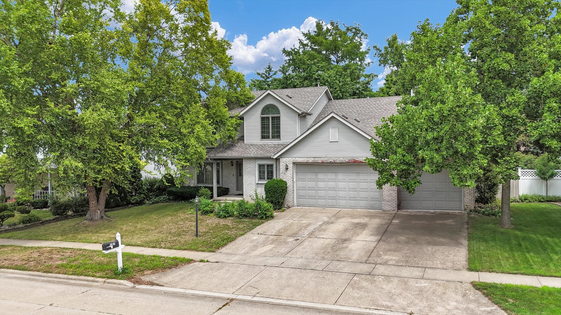2610 Wedgewood Drive