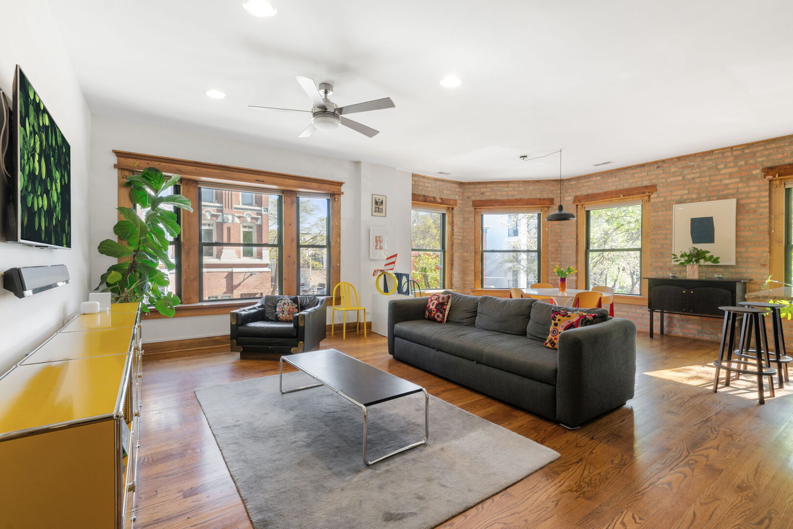 1803 W HURON Street 2