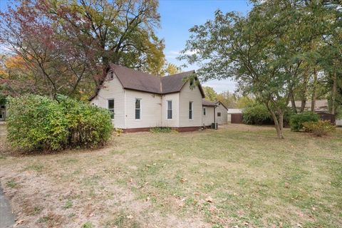 Tiny photo for 819 E Center Street, Monticello, IL 61856 (MLS # 12507204)
