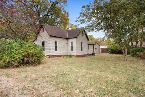 Tiny photo for 819 E Center Street, Monticello, IL 61856 (MLS # 12507204)