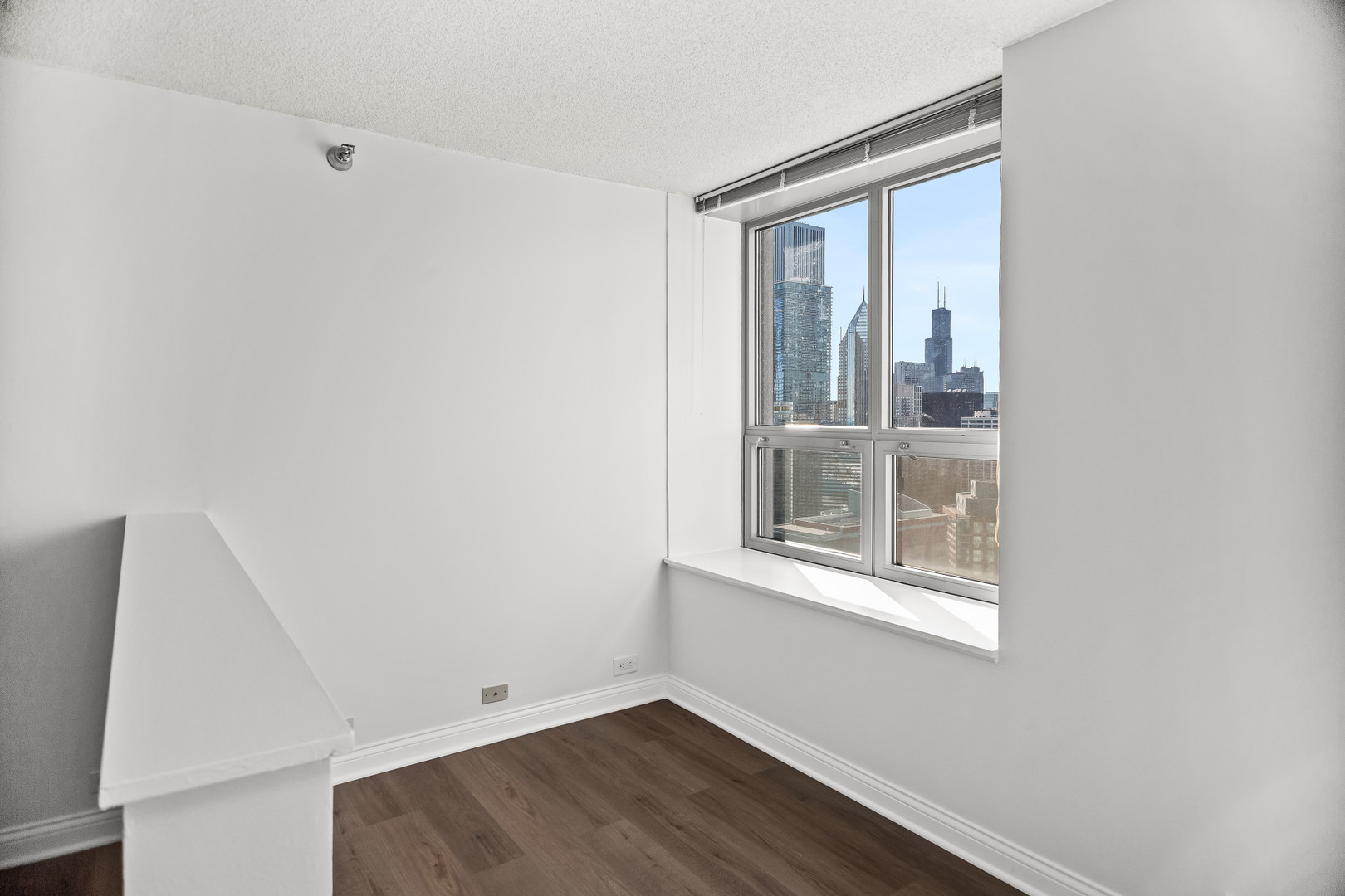 Chicago, Illinois 60611, United States, ,1 BathroomBathrooms,Residential,Active,232152