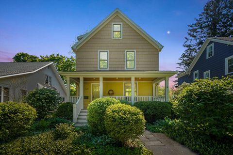 A home in Libertyville