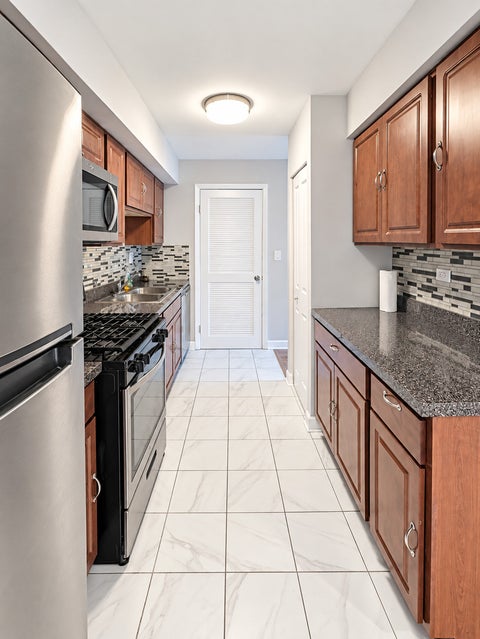 Tiny photo for 540 W Lodge Trail #G, Wheeling, IL 60090 (MLS # 12776558)