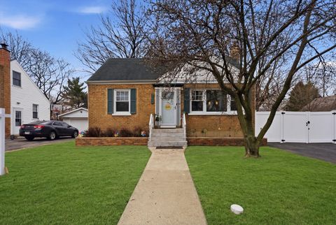 Photo of 3719 211th Place, Matteson, IL 60443 (MLS # 12586292)