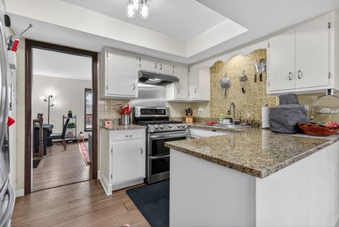 Tiny photo for 1000 S Na Wa Ta Avenue, Mount Prospect, IL 60056 (MLS # 12582617)