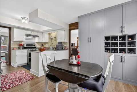 Tiny photo for 1000 S Na Wa Ta Avenue, Mount Prospect, IL 60056 (MLS # 12582617)