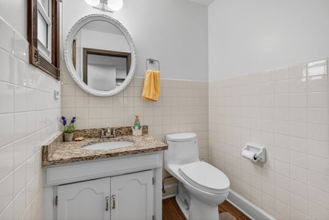 Tiny photo for 1000 S Na Wa Ta Avenue, Mount Prospect, IL 60056 (MLS # 12582617)