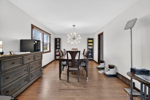 Tiny photo for 1000 S Na Wa Ta Avenue, Mount Prospect, IL 60056 (MLS # 12582617)