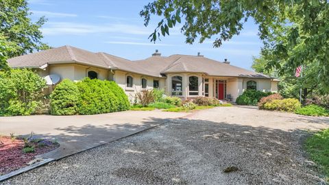 A home in Mahomet