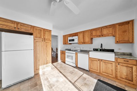 Tiny photo for 601 Edwards Avenue, West Dundee, IL 60118 (MLS # 12559207)