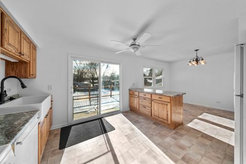 Tiny photo for 601 Edwards Avenue, West Dundee, IL 60118 (MLS # 12559207)