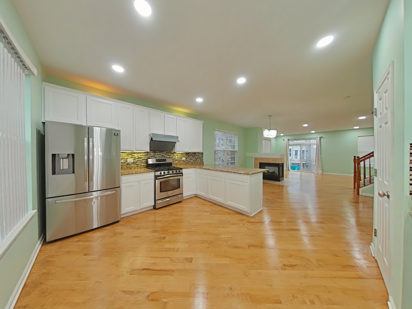 848 STATION Boulevard