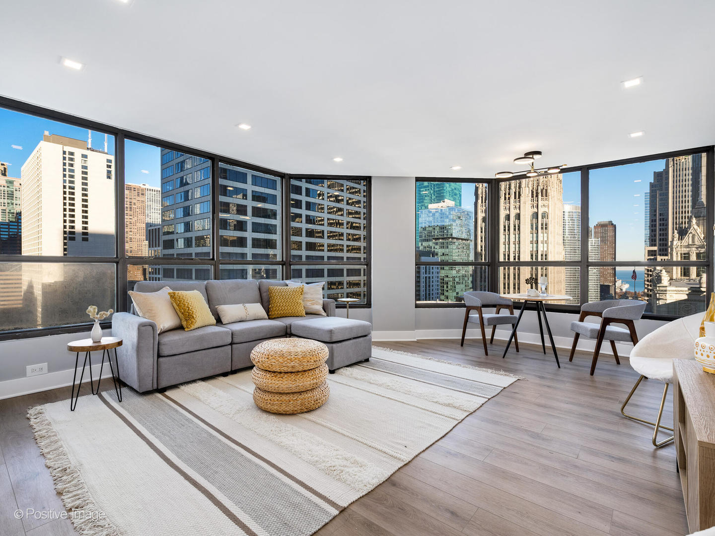 405 N Wabash Avenue 2313