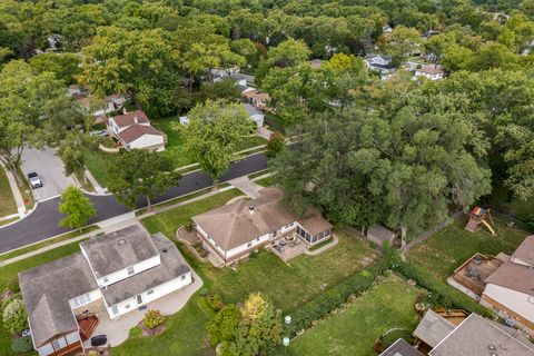 Tiny photo for 243 N Richards Drive, Palatine, IL 60074 (MLS # 12529298)