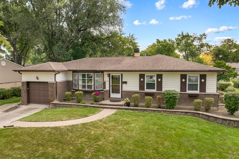 Tiny photo for 243 N Richards Drive, Palatine, IL 60074 (MLS # 12529298)