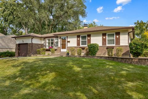 Tiny photo for 243 N Richards Drive, Palatine, IL 60074 (MLS # 12529298)