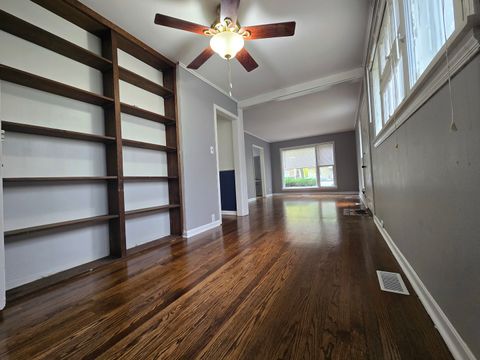 A home in Hazel Crest