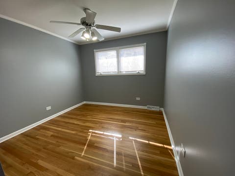 Tiny photo for 1403 N SAUK Lane, Mount Prospect, IL 60056 (MLS # 12648648)