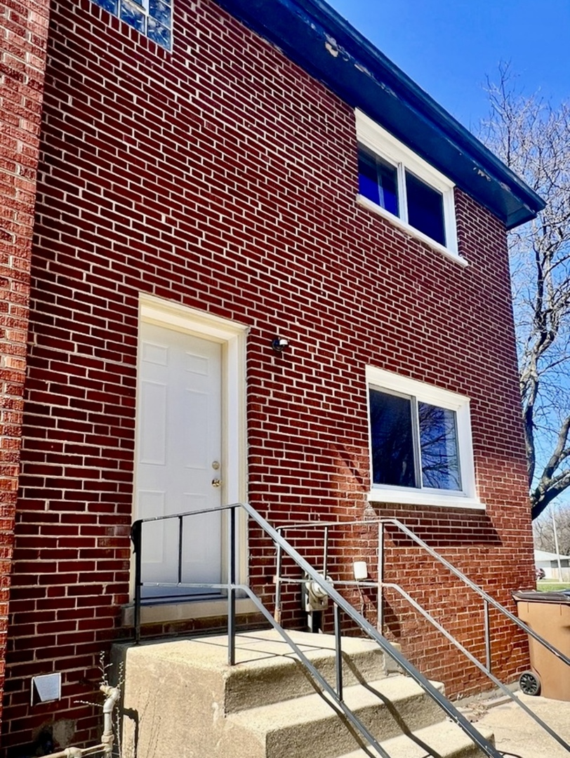 905 W North Avenue A
