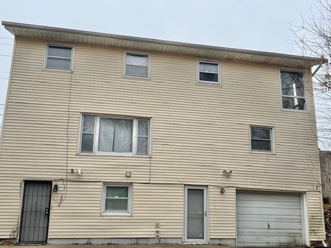 Tiny photo for 1032 Bridge Avenue, Davenport, IA 52803 (MLS # 12589610)