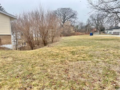 Tiny photo for 1032 Bridge Avenue, Davenport, IA 52803 (MLS # 12589610)