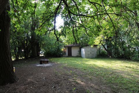Tiny photo for 176 S Seymour Avenue, Mundelein, IL 60060 (MLS # 12469169)
