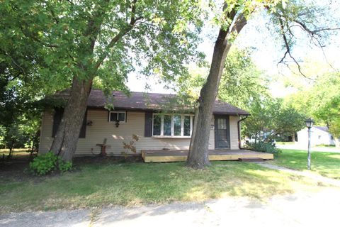 Photo of 176 S Seymour Avenue, Mundelein, IL 60060 (MLS # 12469169)