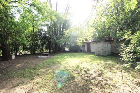 Tiny photo for 176 S Seymour Avenue, Mundelein, IL 60060 (MLS # 12469169)