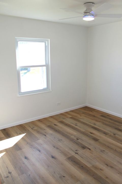 Tiny photo for 1470 Elizabeth Street, Glendale Heights, IL 60139 (MLS # 12599539)