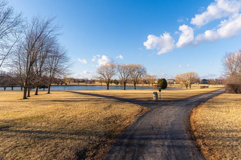 Tiny photo for 3N985 Walt Whitman Road, St. Charles, IL 60175 (MLS # 12469347)