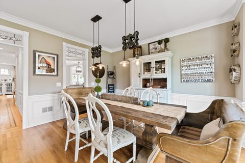 Tiny photo for 3N985 Walt Whitman Road, St. Charles, IL 60175 (MLS # 12469347)