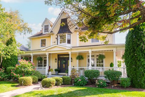 Tiny photo for 3N985 Walt Whitman Road, St. Charles, IL 60175 (MLS # 12469347)