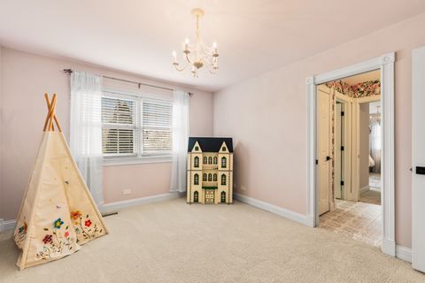 Tiny photo for 3N985 Walt Whitman Road, St. Charles, IL 60175 (MLS # 12469347)