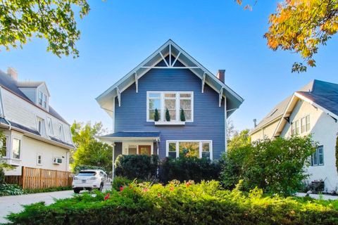 534 Lathrop Avenue River Forest IL 60305