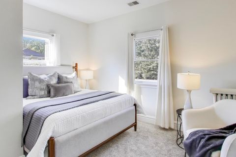 Tiny photo for 534 Lathrop Avenue, River Forest, IL 60305 (MLS # 12448857)