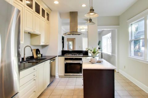 Tiny photo for 534 Lathrop Avenue, River Forest, IL 60305 (MLS # 12448857)