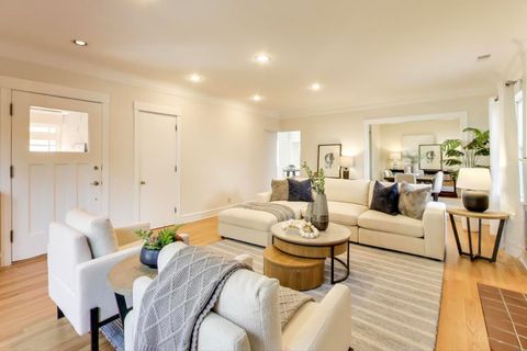 Tiny photo for 534 Lathrop Avenue, River Forest, IL 60305 (MLS # 12448857)