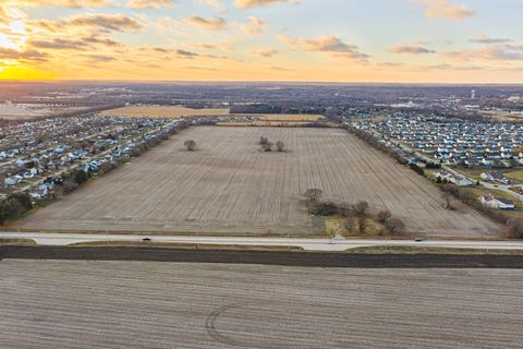 15432 Willowbrook Road South Beloit IL 61080