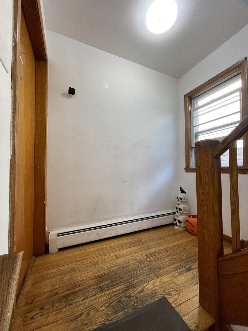 2328 N Lawndale Avenue