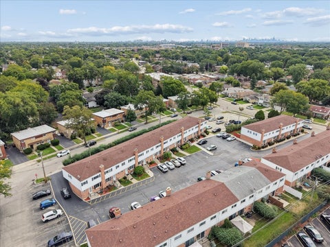 Tiny photo for 8501 Linder Court, Skokie, IL 60077 (MLS # 12773897)
