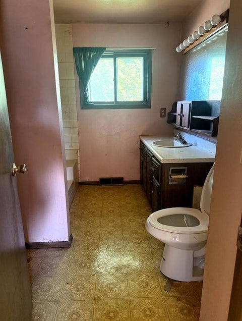 Tiny photo for 2418 Alton Road, McHenry, IL 60050 (MLS # 12789331)