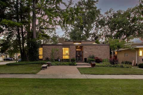 Tiny photo for 9000 Tripp Avenue, Skokie, IL 60076 (MLS # 12688261)